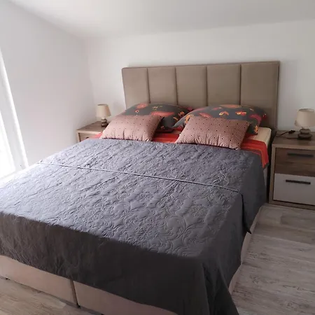 Apartment Ivano Krnica